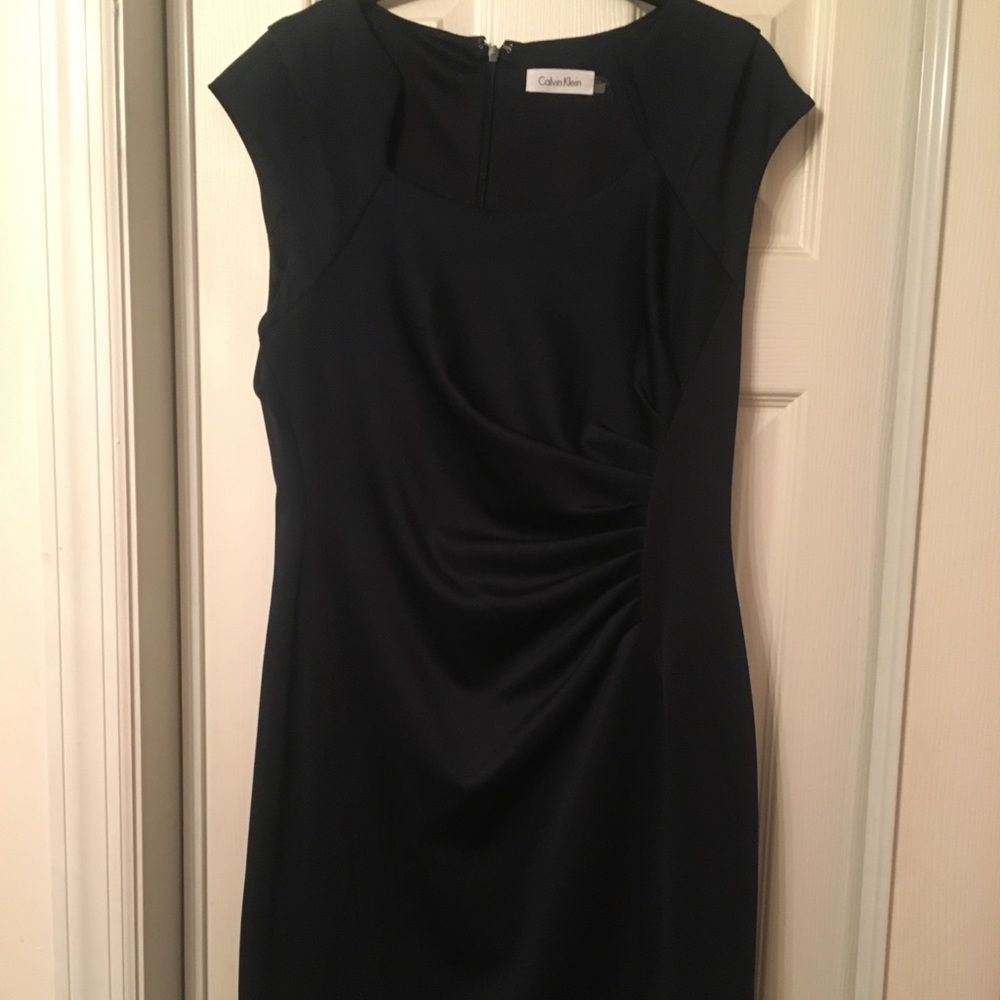 Navy Calvin Klein Dress - size 10, stretchy.